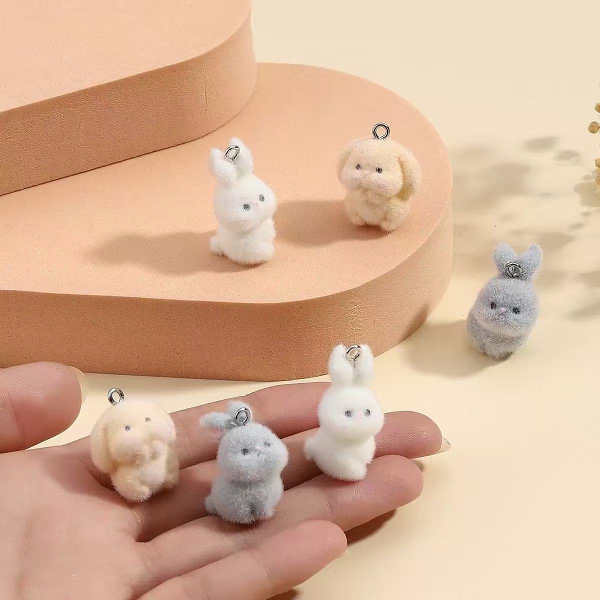 10 pçs reunindo pequeno coelho - Resin Art For Sale avaliação e preço